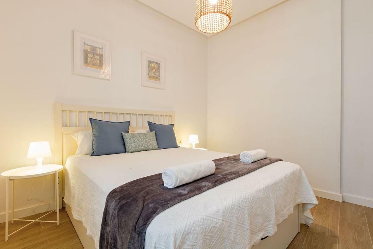 סביליה Triana Alfareria Suites By Valcambre מראה חיצוני תמונה
